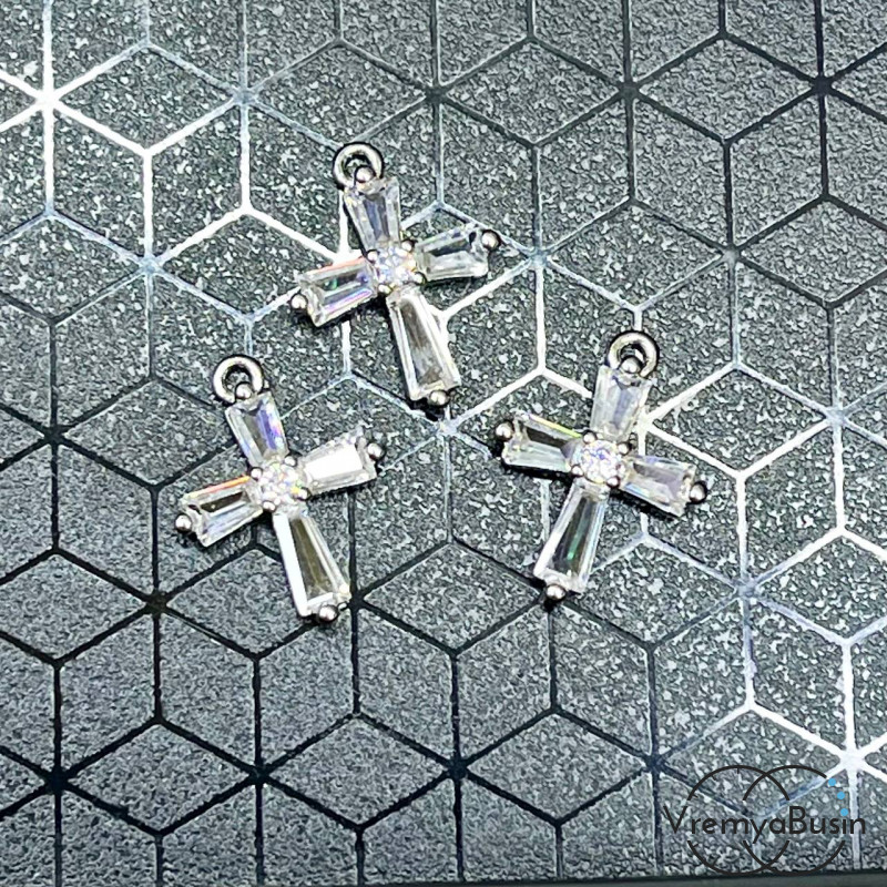 Подвеска "Крестик", 12х16 мм, из латуни с родиевым покрытием и фианитами, цв.  прозрачный (1 шт.)