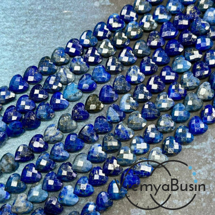 Лазурит, сердце граненое ок. 8х8х4 мм (нить, ок. 24 шт.)