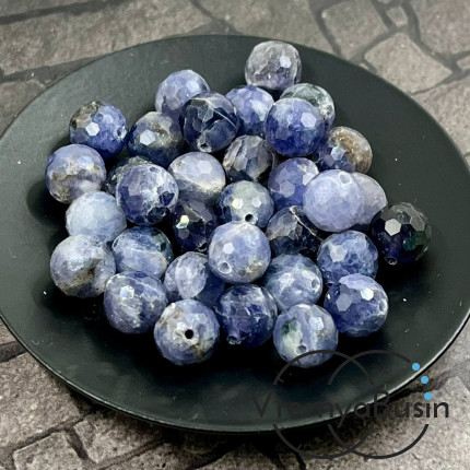 Иолит, шарик 8 мм с ювелирной огранкой (1 шт.)