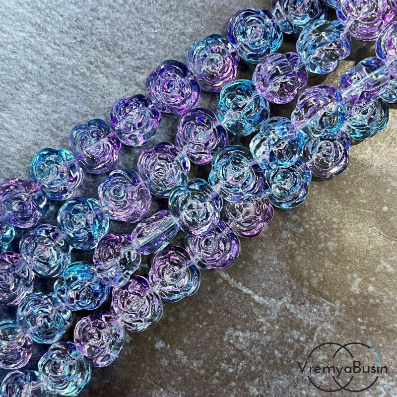 Бусины из стекла «Розы», 14х12х8 мм (1/2 нити, ок.  30   шт.)