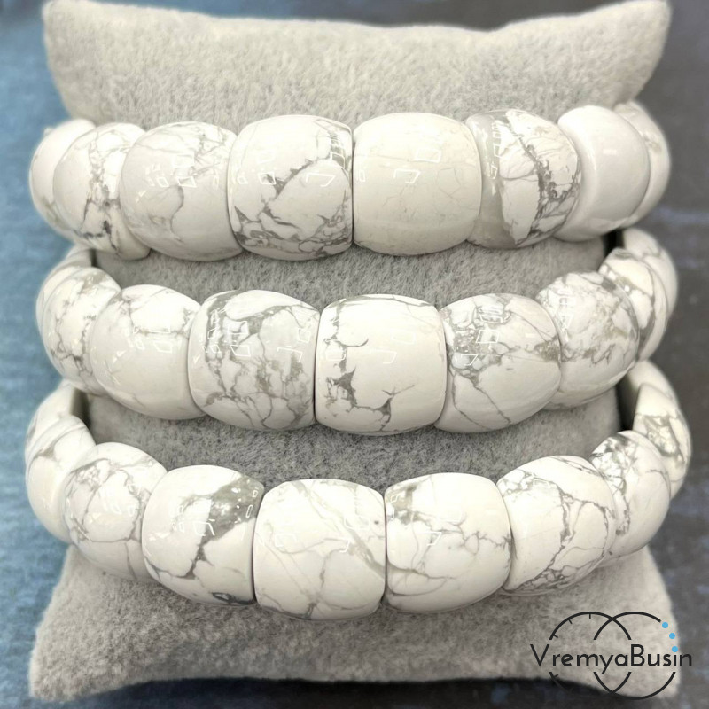 Кахолонг. Бусины гладкие с двумя отверстиями 13х15 мм (17 шт.)