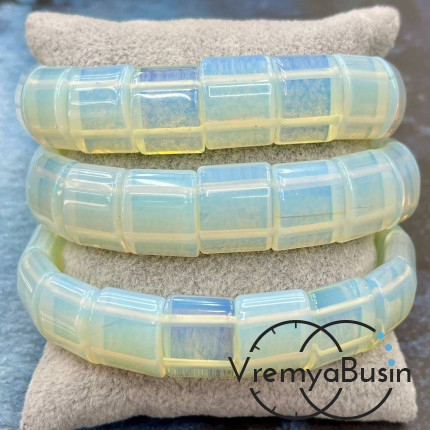 Лунный камень синт. Бусины гладкие с двумя отверстиями 13х15 мм (17 шт.)