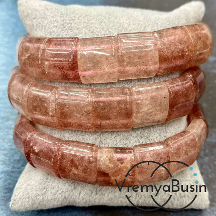 Клубничный кварц. Бусины гладкие с двумя отверстиями 13х15 мм (17 шт.)