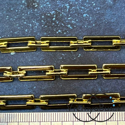 Цепочка  из латуни с позолотой, звено  17х7 + 10х6     мм (1/2 м.)