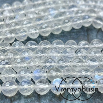 Лунный камень натур., шарик граненый 10 мм (1/2 нити, ок. 19 шт.)