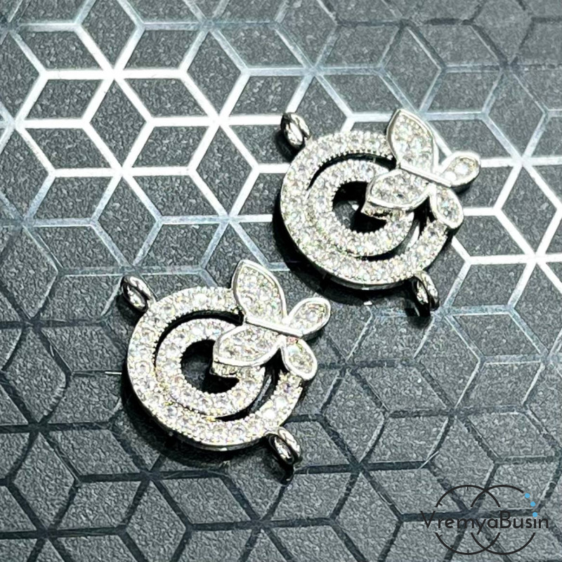 Коннектор с фианитами "Круги с бабочкой", 15х19 мм, латунь с родиевым покрытием (1 шт.)