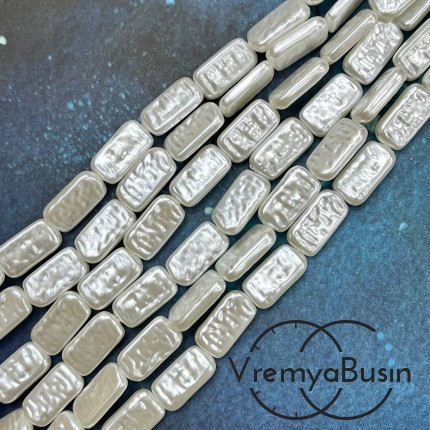 Жемчуг акриловый белый, прямоугольник 9х17х4 мм (нить, ок. 24 шт.)