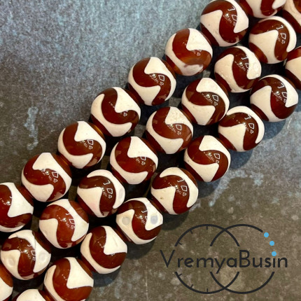 Бусины Дзи из сердолика, шарик гладкий 10 мм (1/2 нити, ок. 19 шт.)