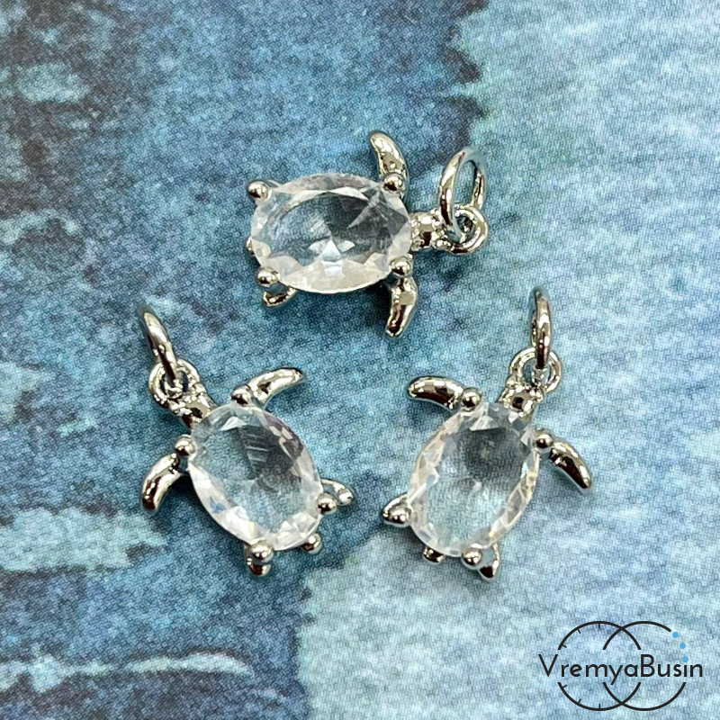 Подвеска  "Черепаха", 13х11 мм, из латуни с родиевым покрытием и граненым стеклом   (1 шт.)