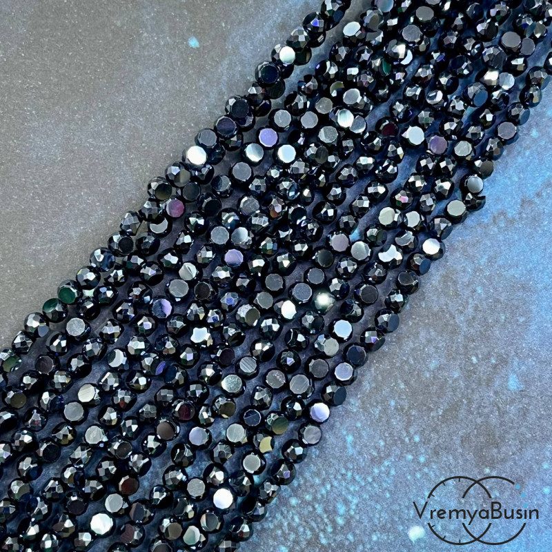 Бусины таблетки из граненого стекла, 3х4 мм, цв. черный (1/2 нити, ок. 85 шт.)