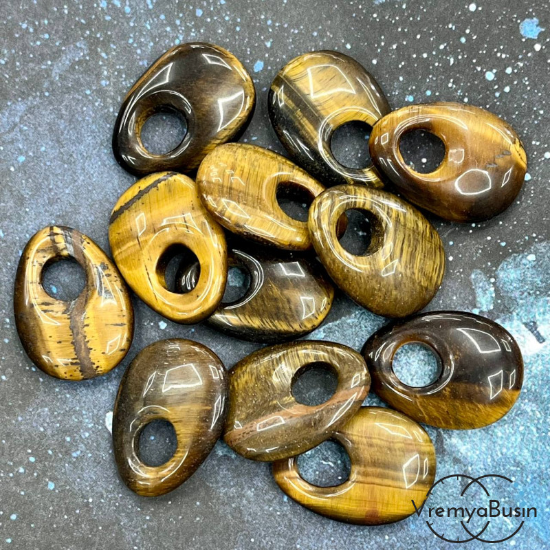 Тигровый глаз. Кулон из камня пончик, бублик 18х25х6 мм (1 шт.)