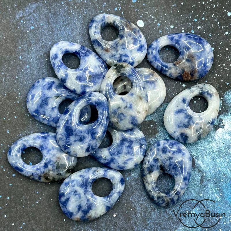 Азурит. Кулон из камня пончик, бублик 18х25х6 мм (1 шт.)