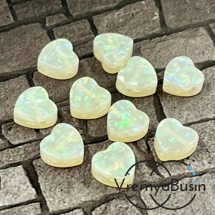 Бусины из смолы , сердце 10х10х5 мм, цв.  белый (1 шт.)