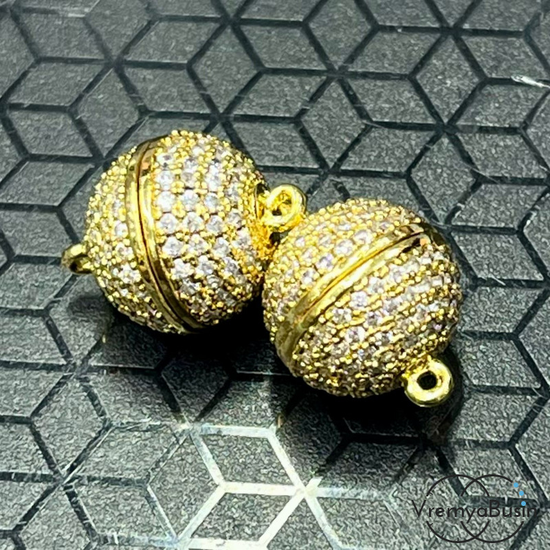 Замок магнитный, шарик 12 мм, латунь с позолотой и фианитами (1 шт.)