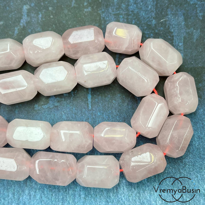 Розовый кварц,   крупные овальные граненые бусины, ок. 20х15 мм  (1/2 нити, ок. 8 шт.)