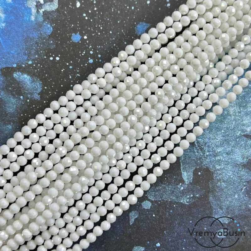 Фианит, матовый шарик 3 мм с микроогранкой, цв. белый (нить, ок. 40 см.)