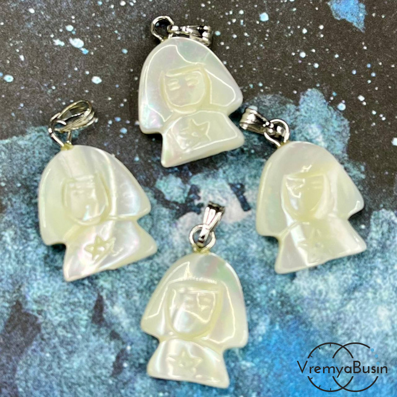 Подвески из белого перламутра, человечек 15х20 мм (упак. 2 шт.)
