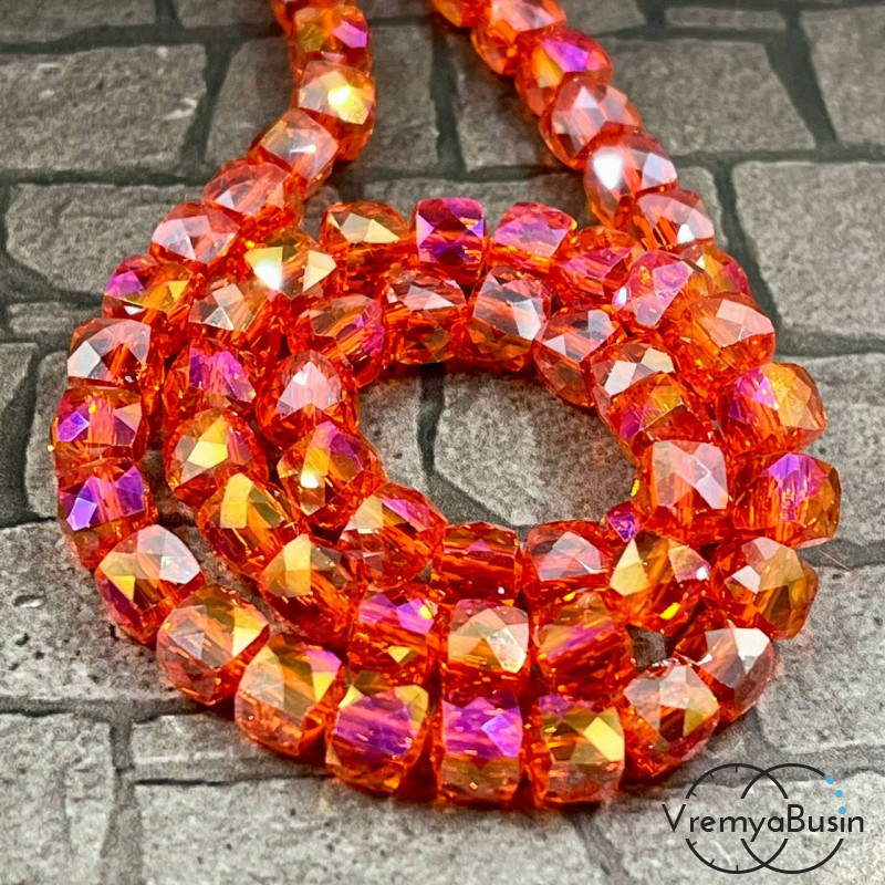 Бусины кубики из граненого стекла с переливом, 6 мм    (упак. 10 шт.)