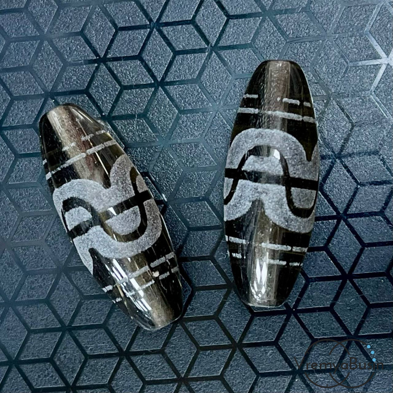 Резная бусина Дзи из раухтопаза, 30х12 мм (1 шт.)