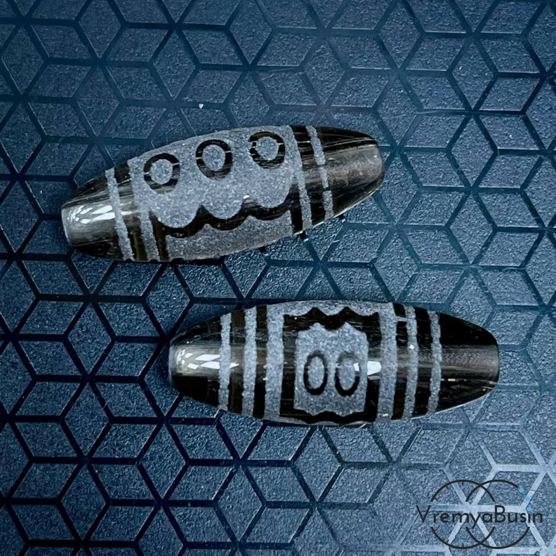 Резная бусина Дзи из раухтопаза "Пять глаз", 30х12 мм (1 шт.)