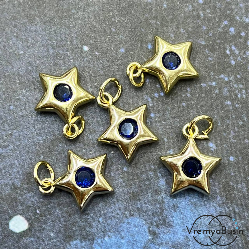 Подвеска из латуни "Звезда", 11х13 мм, с позолотой и фианитами (1 шт.)