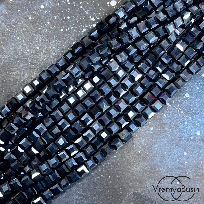 Бусины кубики из граненого стекла, 6 мм, цв. гематит   (1/2 нити, ок. 35 шт.)