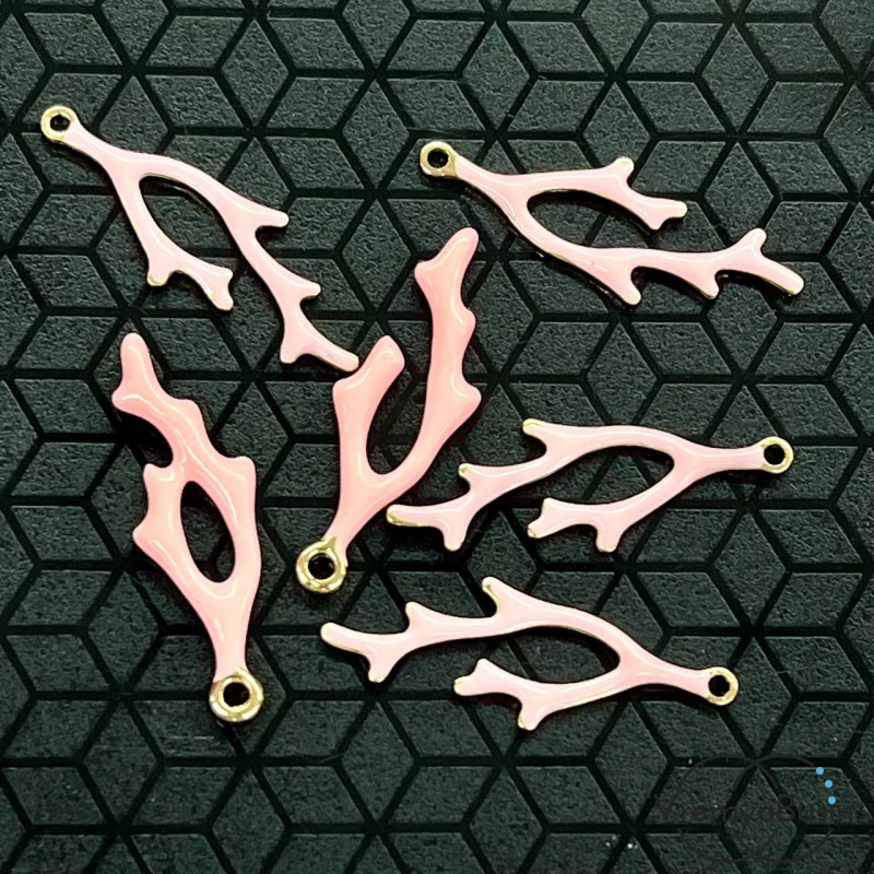 Подвеска с эмалью "Коралл", 9х24 мм, цв. нежно-розовый, латунь с позолотой (1 шт.)