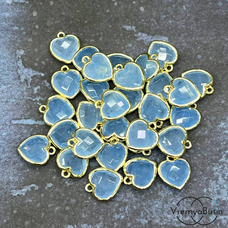 Кварц тонир. под аквамарин.   Подвеска сердце 13 мм в оправе цв. золото (1 шт.)