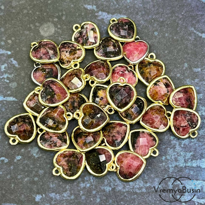 Родонит. Подвеска сердце 13 мм в оправе цв. золото (1 шт.)