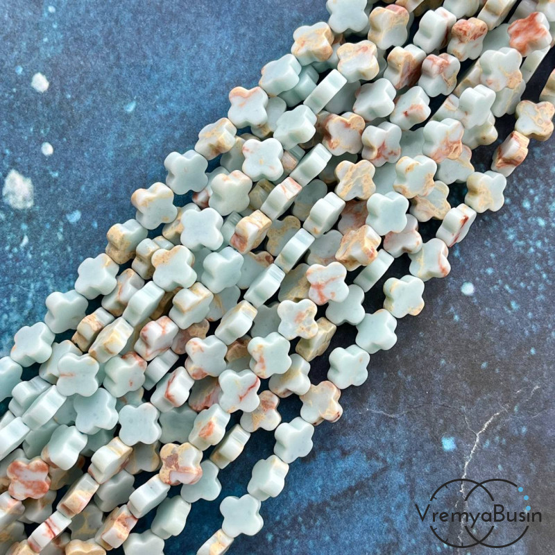 Варисцит синт., гладкие бусины, клевер 8х3 мм (1/2 нити, ок. 24 шт.)