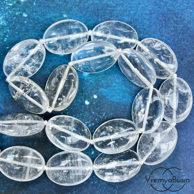 Горный хрусталь,   крупные овальные бусины 18х25 мм (1/2 нити, ок. 8 шт.)