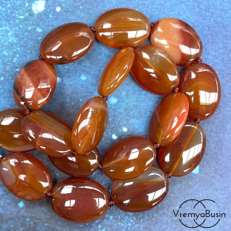 Сердолик,   крупные овальные бусины 18х25 мм (1/2 нити, ок. 8 шт.)
