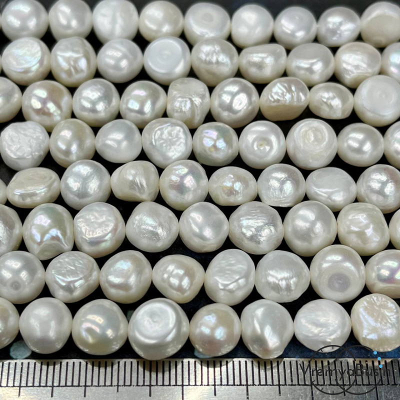 Жемчуг натуральный речной, барочный ок. 9 мм, цв. белый (нить, ок. 38 шт.)