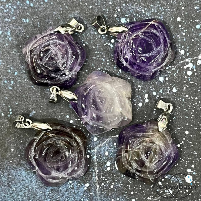 Аметист. Подвеска из резного камня "Цветок", ок. 22 мм (1 шт.)