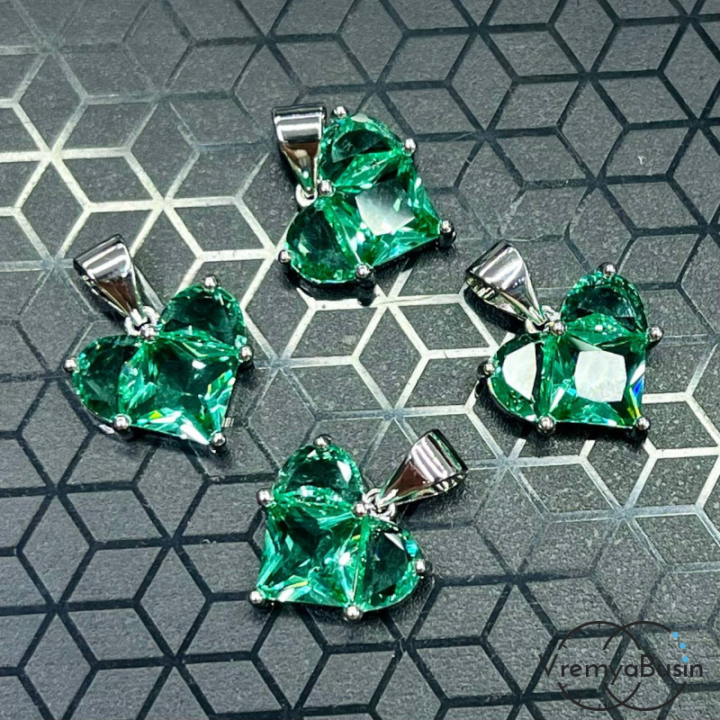 Подвеска с фианитами, сердце 12 мм, латунь с родиевым покрытием  (1 шт.)