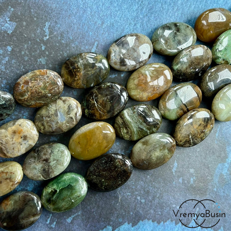 Яшма, бусины овальные плоские ок. 18х25 мм (нить, ок. 16 шт.)