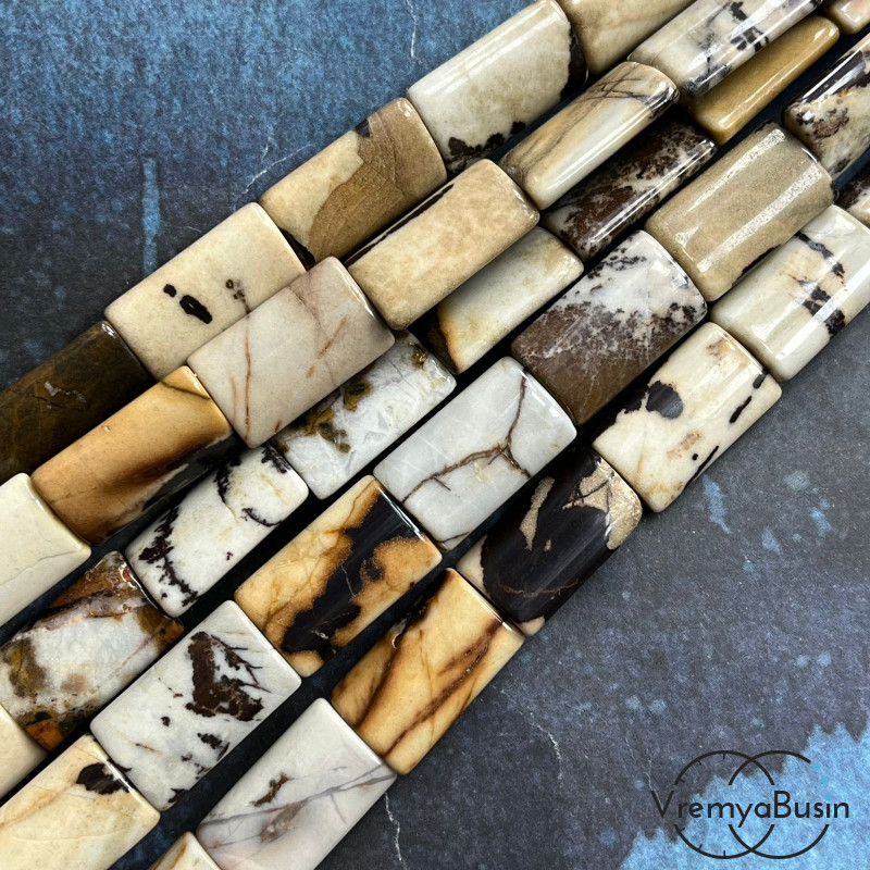 Яшма, бусины плоские прямоугольники ок. 12х20 мм (нить, ок. 20 шт.)