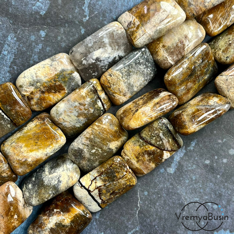 Яшма, бусины плоские прямоугольники ок. 18х25 мм (нить, ок. 16 шт.)