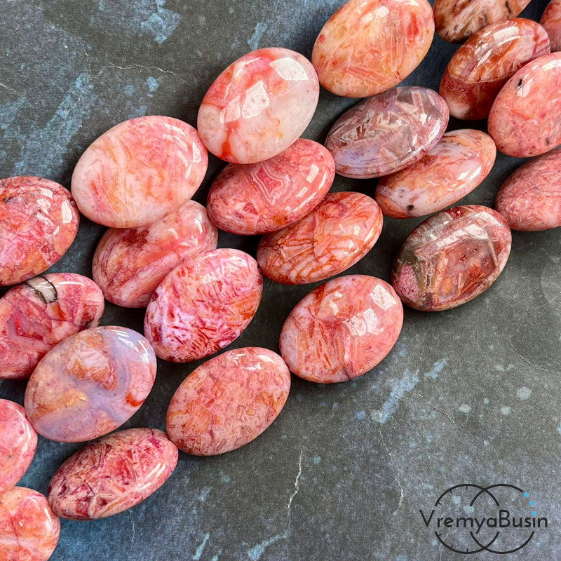 Яшма, бусины овальные плоские ок. 18х25 мм (нить, ок. 16 шт.)