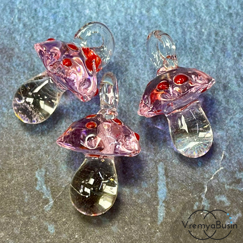 Подвеска из стекла лэмпворк "Грибок", ок. 25х15 мм (1 шт.)