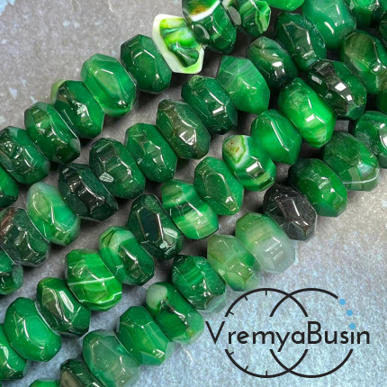 Агат тонир., крупный рондель с гранями, ок. 9х15 (1/2 нити, ок. 20 шт.)