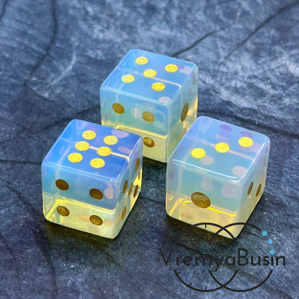 Лунный камень имит. Игральные кости из камня, кубик 15х15 мм  (1 шт.)