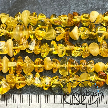 Крошка каменная. Янтарь натур. (нить, ок. 40 см.)
