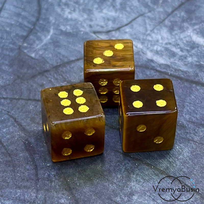 Тигровый глаз. Игральные кости из камня, кубик 15х15 мм  (1 шт.)