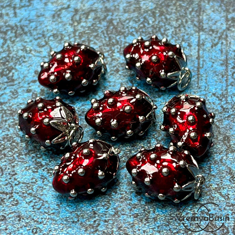 Подвеска  с эмалью "Клубничка", 12х17 мм, из латуни с родиевым покрытием, цв. красный  (1 шт.)