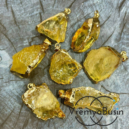Цитрин, подвеска из скола камня в металле цв. золото (1 шт.)
