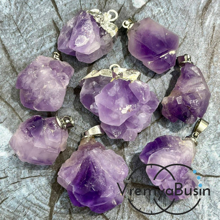 Аметист кристаллы, подвеска из друзы в металле цв. серебро (1 шт.)
