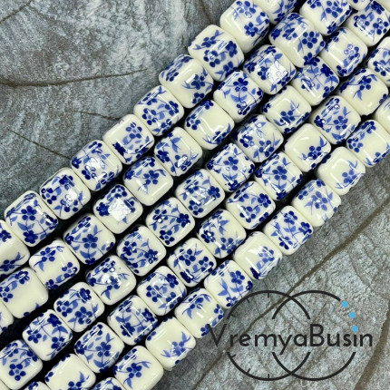 Бусина керамическая с рисунком, кубик  8 мм (нить, ок. 42 шт.)