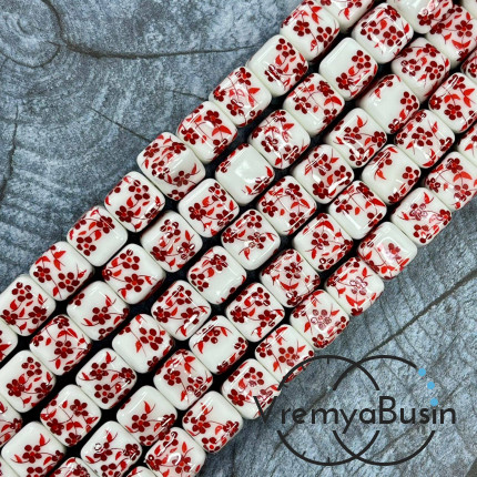 Бусина керамическая с рисунком, кубик  8 мм (нить, ок. 42 шт.)