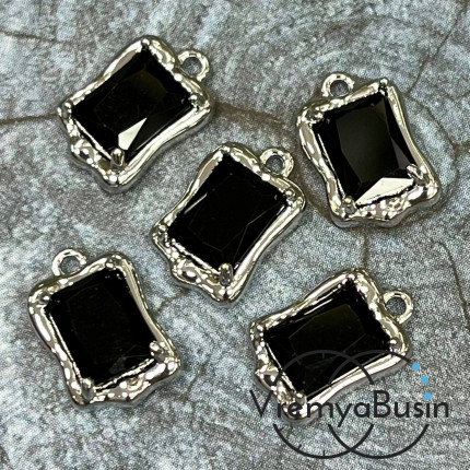 Подвеска с фианитом, прямоугольник 14х9 мм, латунь с родиевым покрытием, цв. черный   (1 шт.)